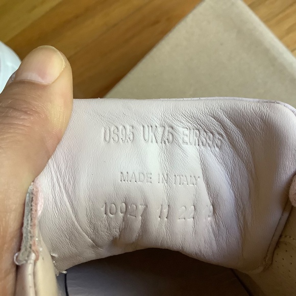 GREATS The Royale Perforated Leather Sneaker Blush SZ 9.5 - Picture 11 of 16